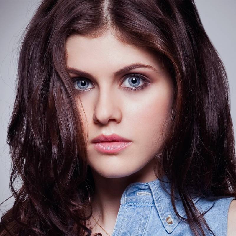 Alexandra Daddario thumbnail