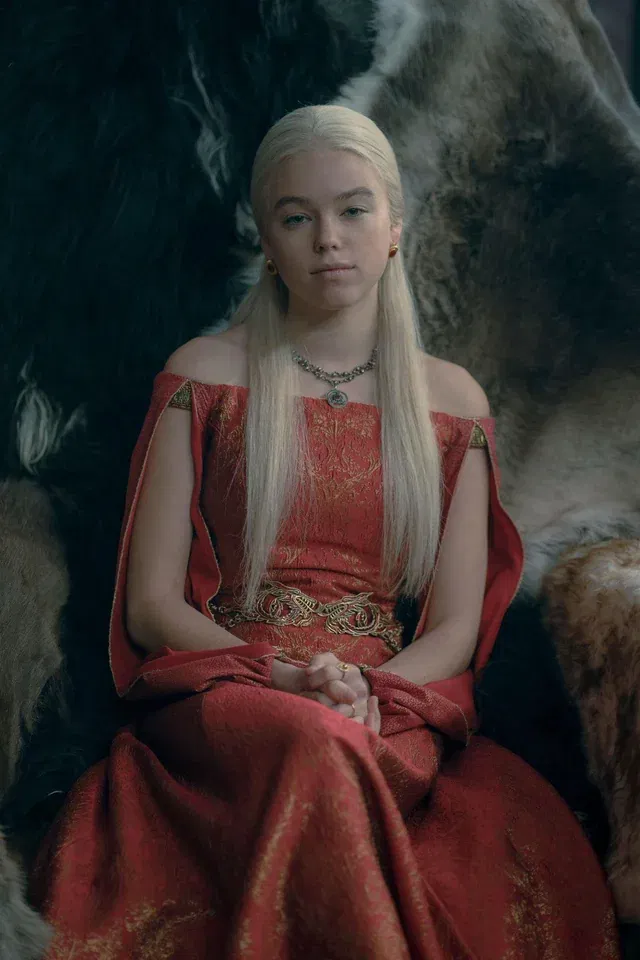 Rhaenyra Targaryen thumbnail