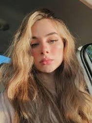 Mia thumbnail