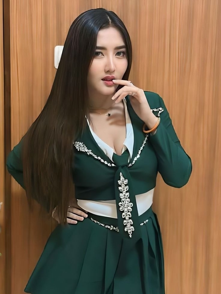 ℂall Girls in Green Park 𝓓elhi⫸9711147426⫸Escorts Service thumbnail