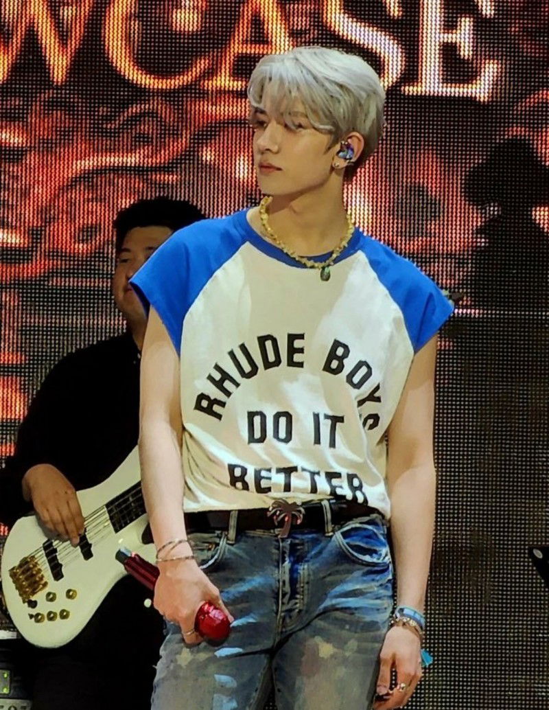 Popular bad boy Lee Heeseung - enemies to lovers thumbnail