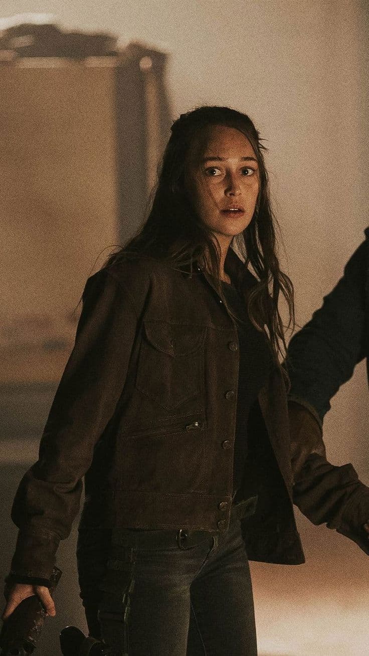 Alicia clark thumbnail