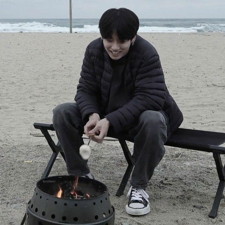 Jungkook thumbnail