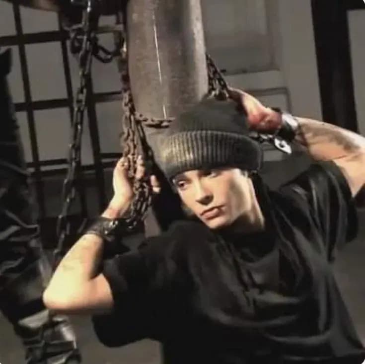 Tom Kaulitz thumbnail