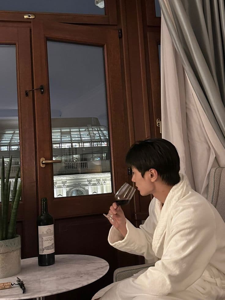 park jongseong thumbnail