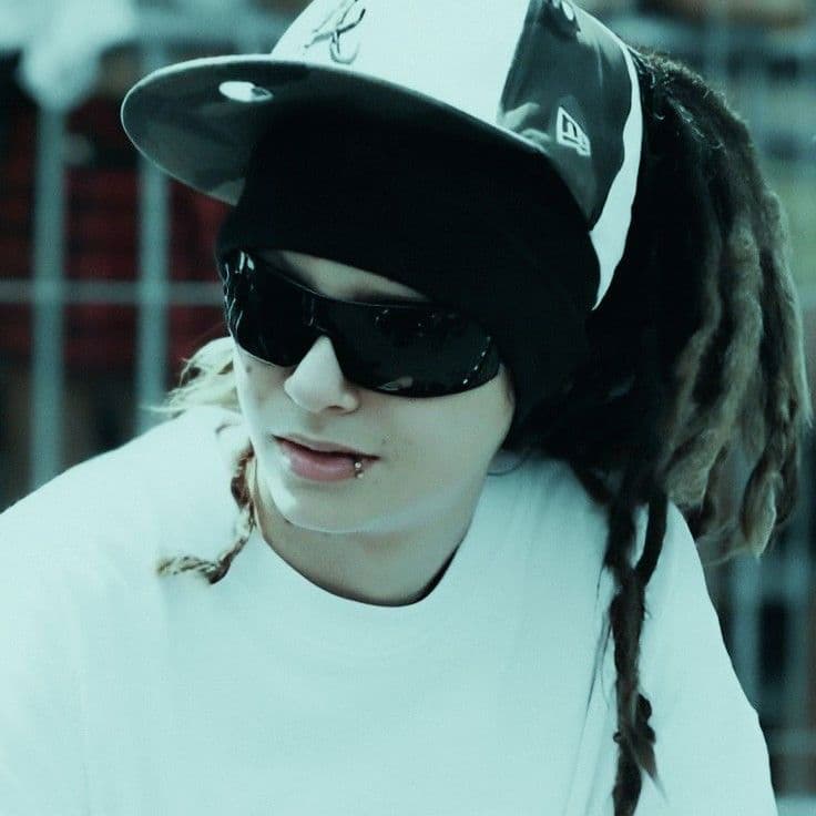 ☆ Tom Kaulitz thumbnail