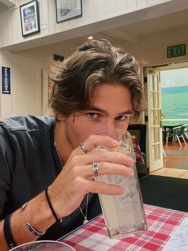 ♡| Nathan Hawkins thumbnail