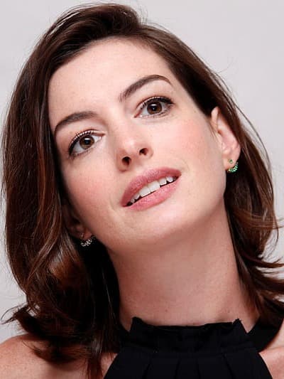 Anne Hathaway thumbnail