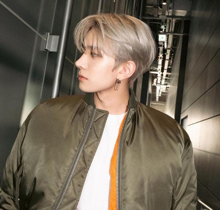 Heeseung  thumbnail