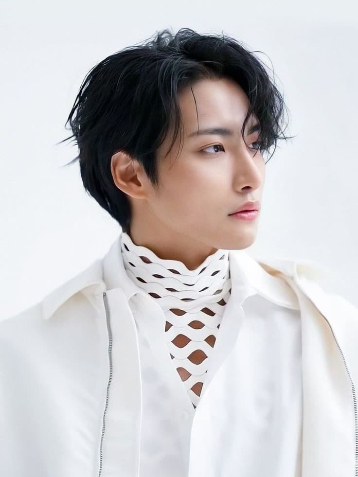 Park SeongHwa thumbnail