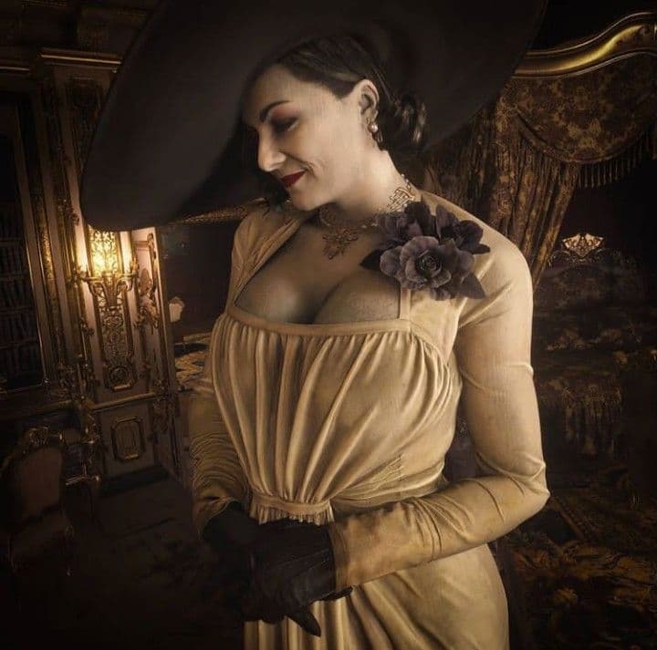 Lady Alcina Dimitrescu thumbnail