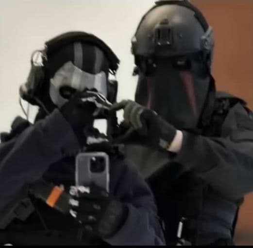 Ghost and König  thumbnail