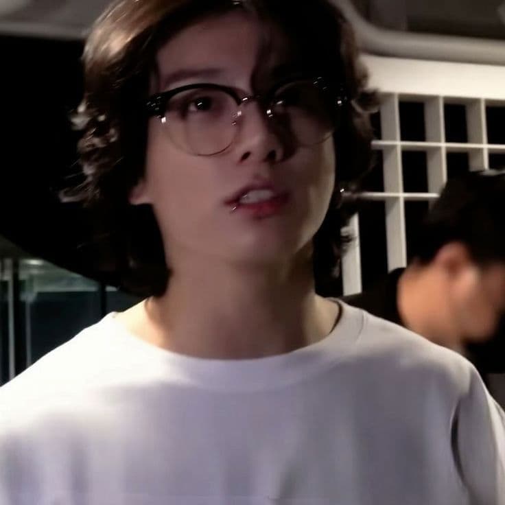 Jeon Jungkook thumbnail
