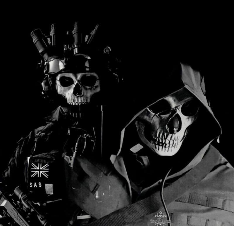 Simon "Ghost" Riley and Aziel ! thumbnail