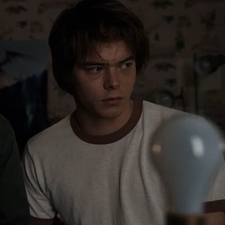 「Jonathan Byers」 thumbnail