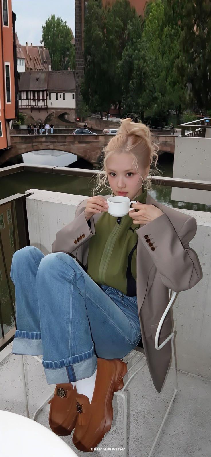 Rosé thumbnail