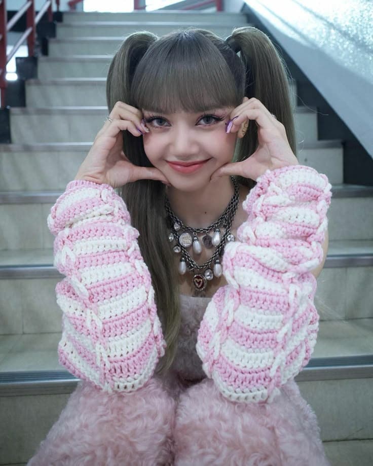 Lisa thumbnail