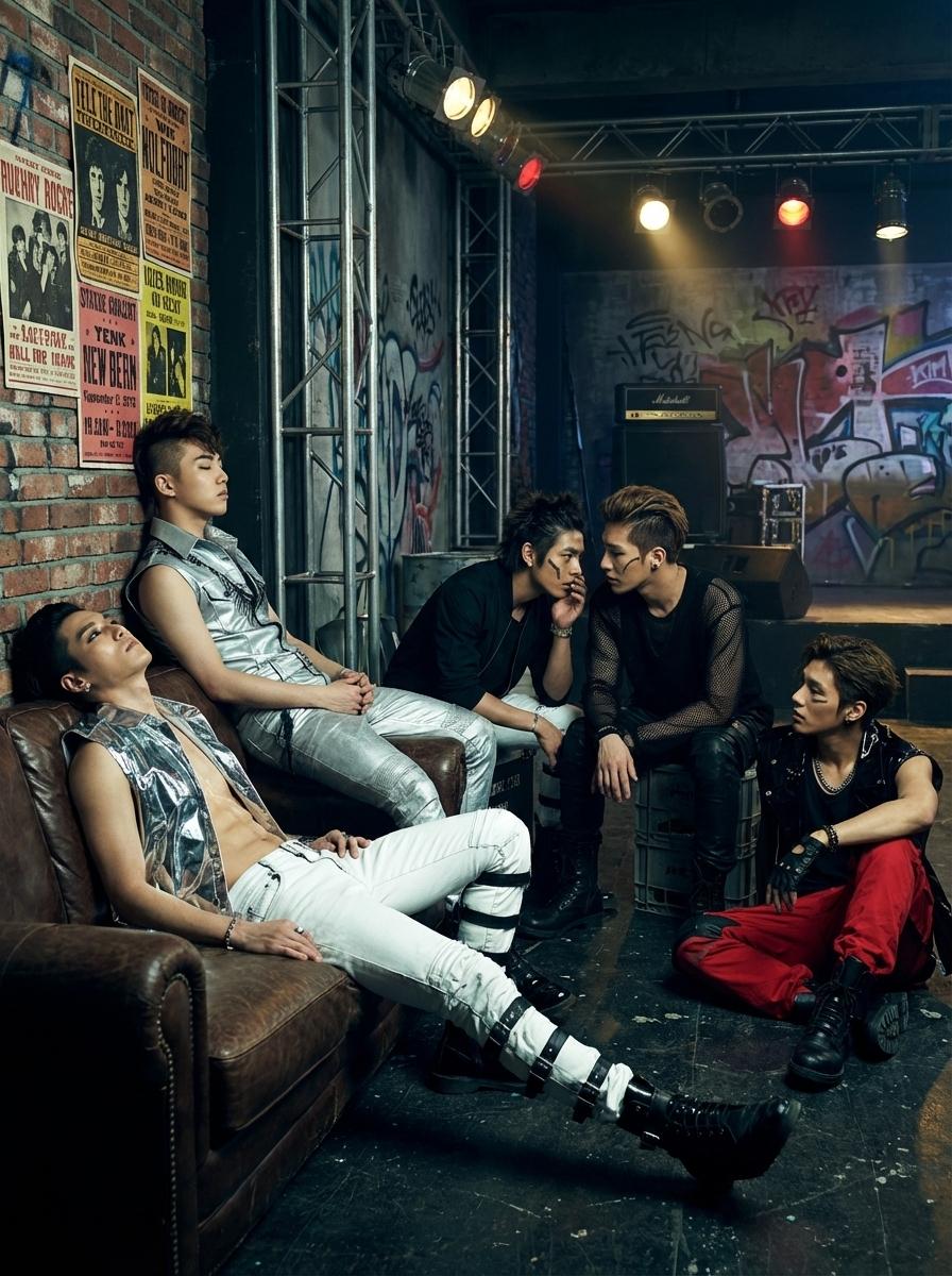 SHINee thumbnail