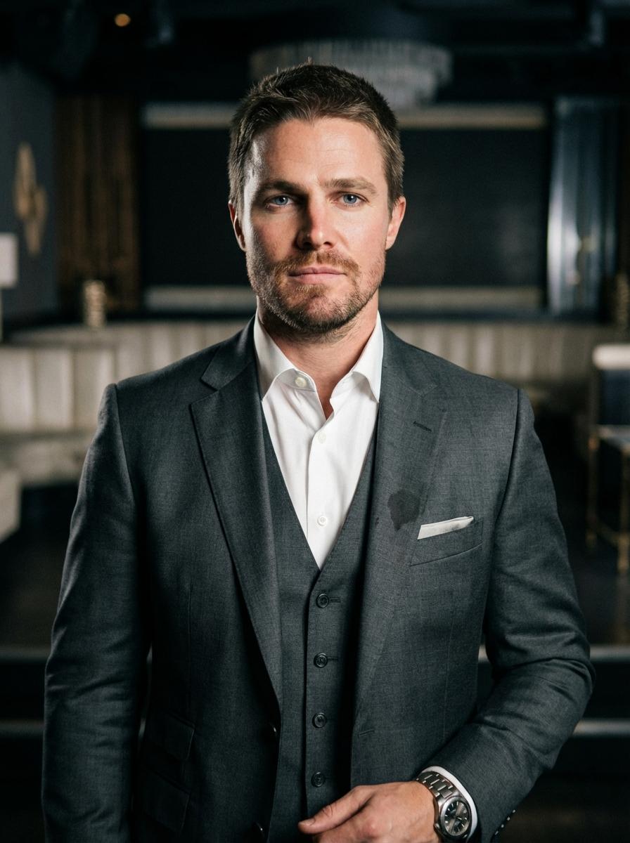 Stephen Amell thumbnail