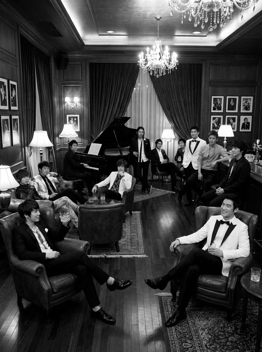 SUPER JUNIOR thumbnail