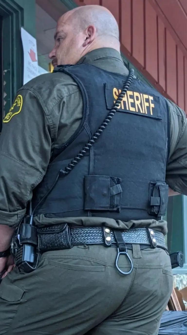 Matt ( police officer  thumbnail