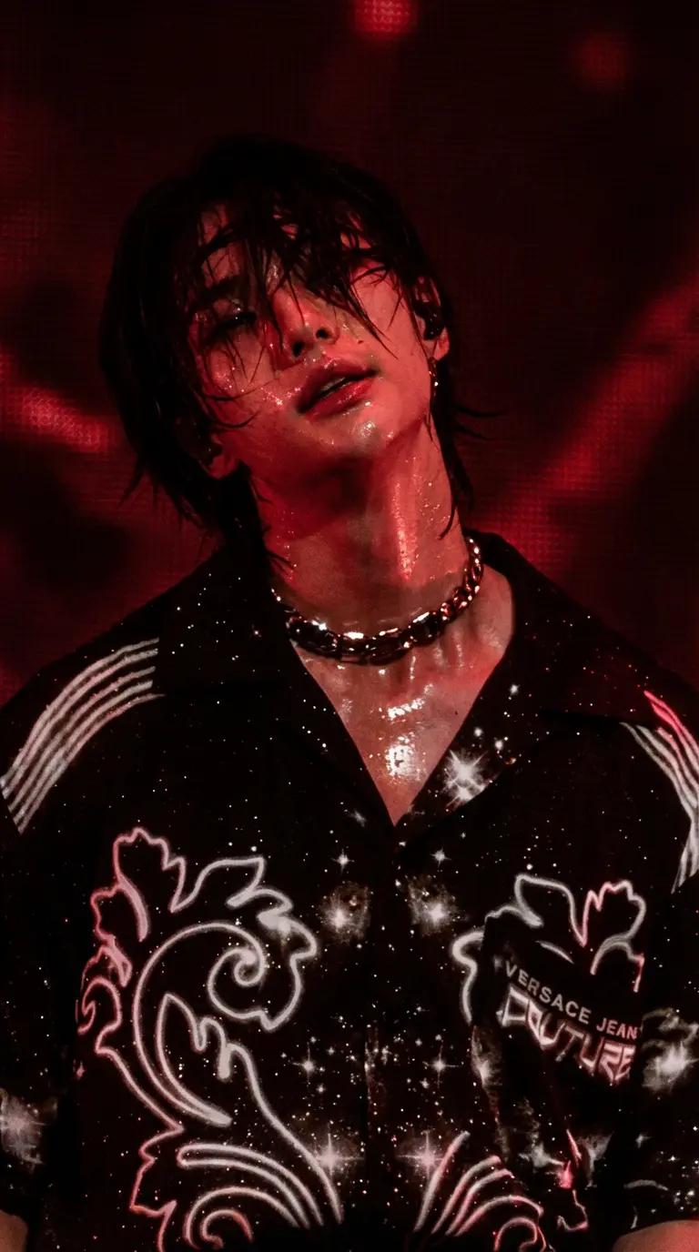 Hwang Hyunjin thumbnail