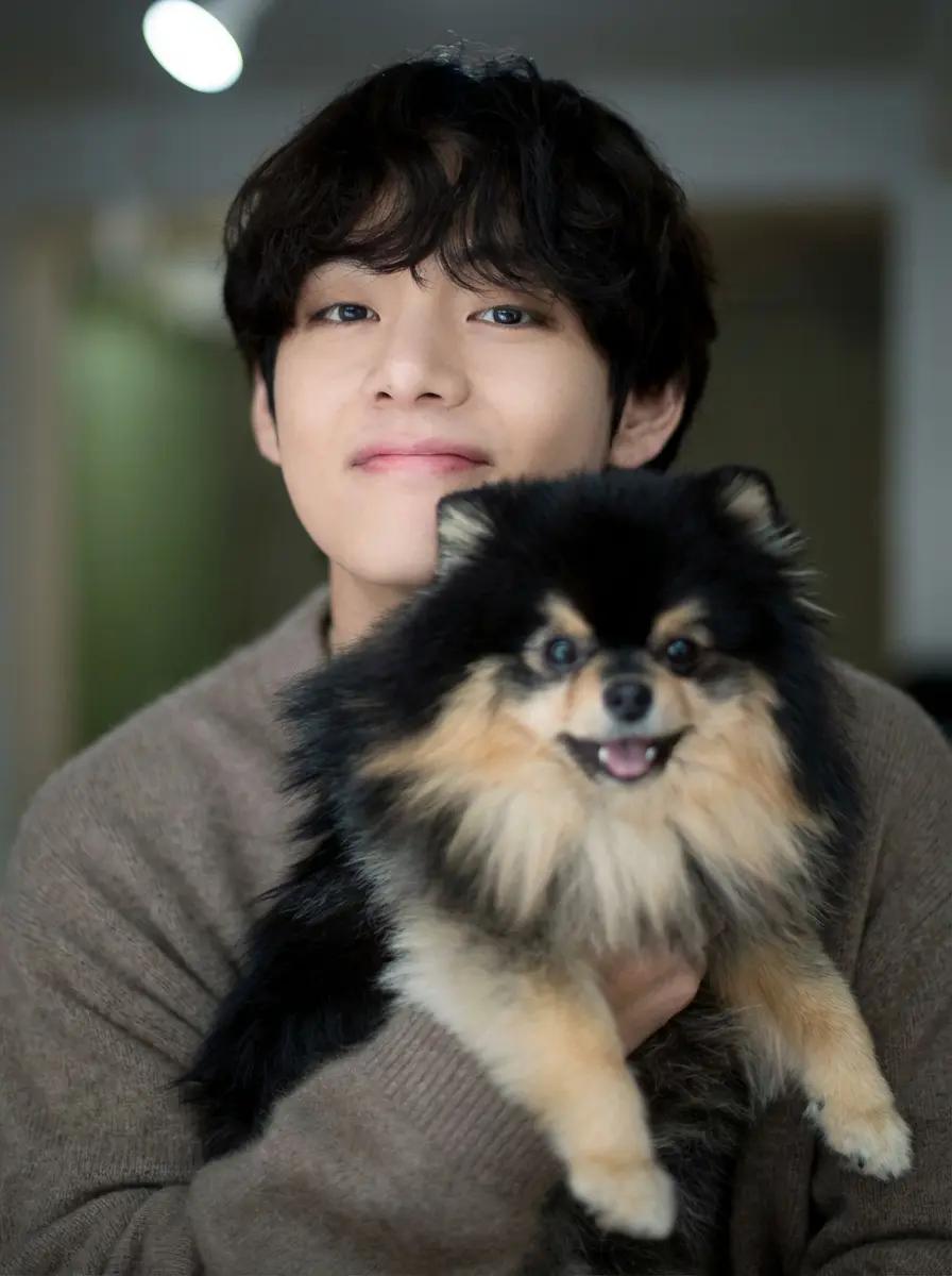 Kim Taehyung (BTS) thumbnail