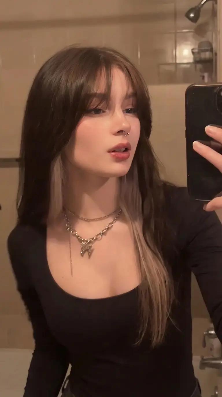 Alicia thumbnail