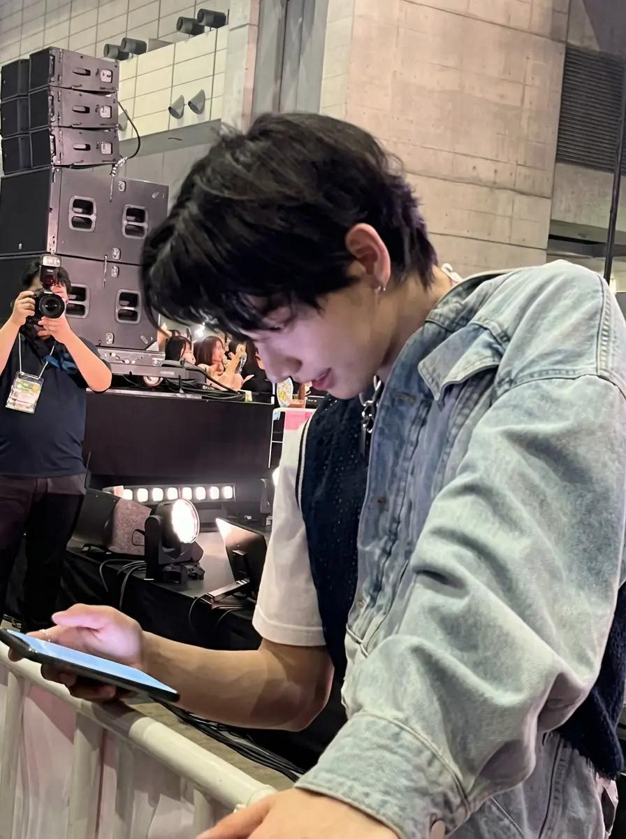 Myung Jaehyun thumbnail