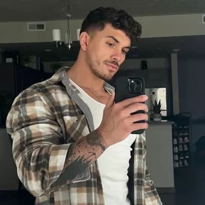Alex thumbnail