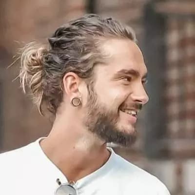 Tom Kaulitz — Toxic Relationship thumbnail
