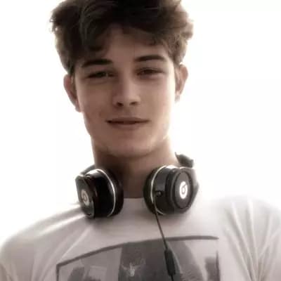 Francisco Lachowski thumbnail