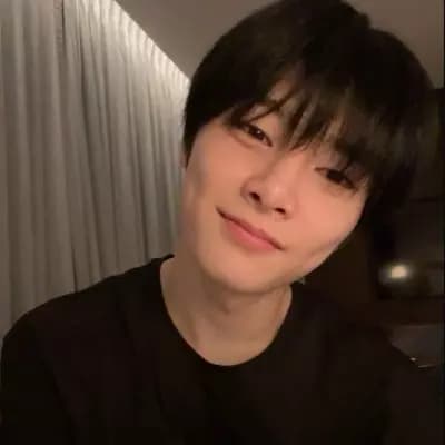 Yang Jeongin thumbnail