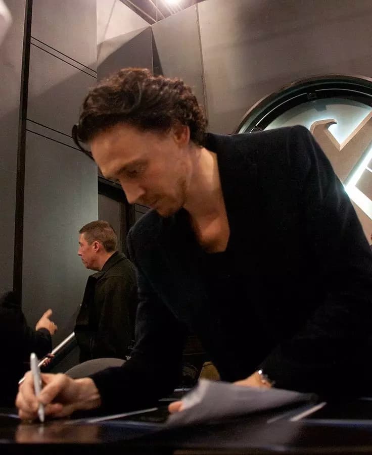 Loki - Your Best Friend. thumbnail