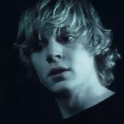 Evan Peters thumbnail