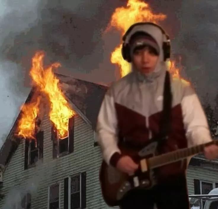 Alex Quackity thumbnail