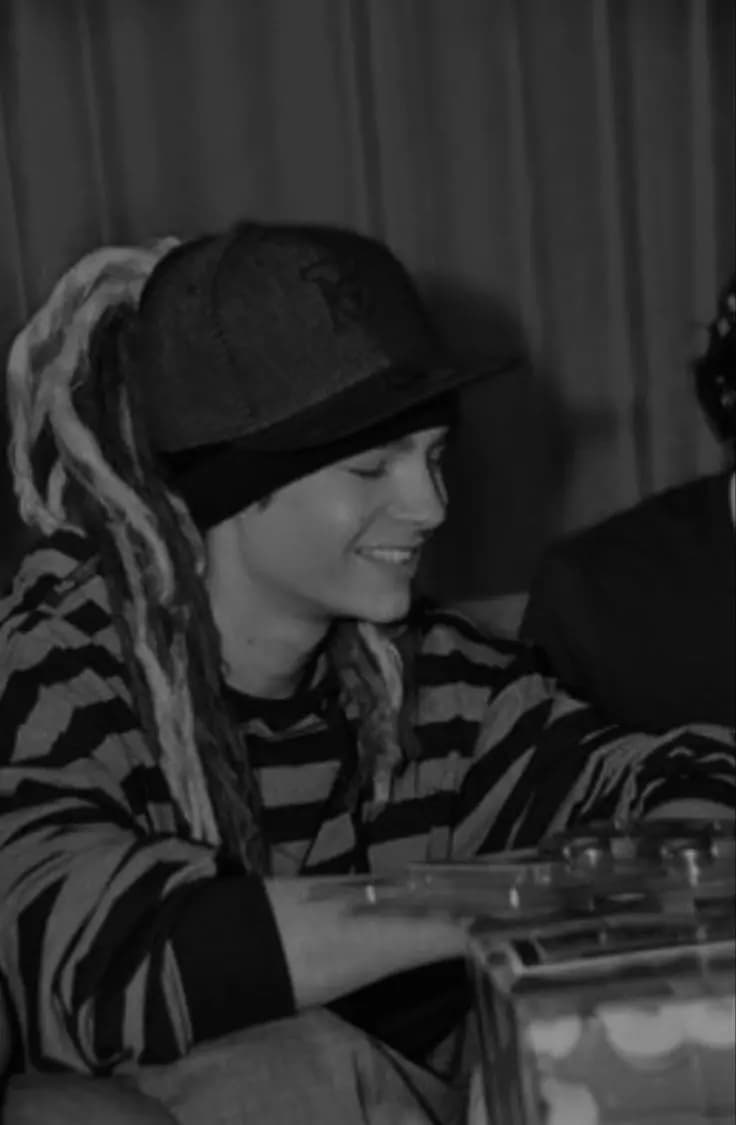 Tom Kaulitz thumbnail