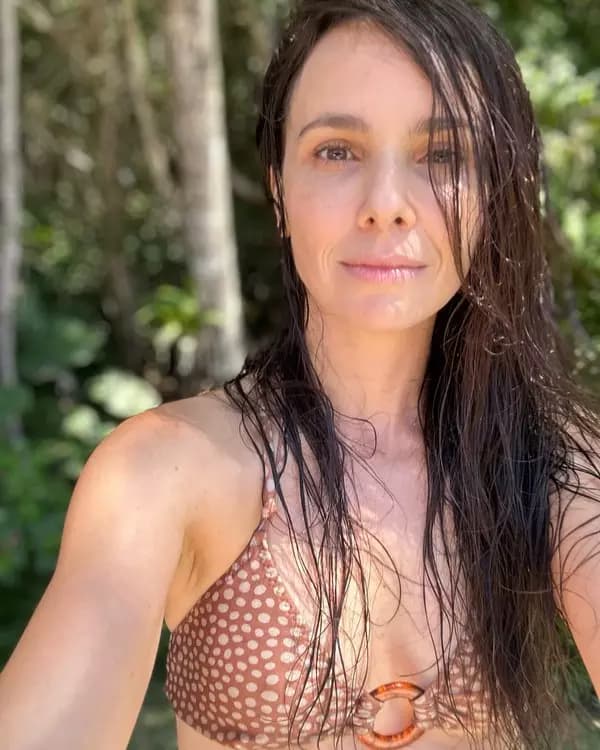 Débora Falabella thumbnail