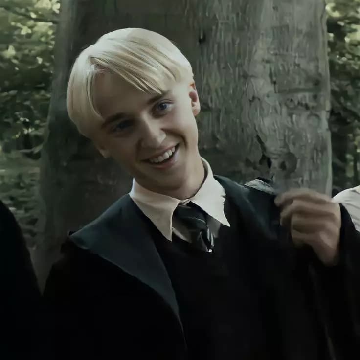 Draco Malfoy ☆ thumbnail