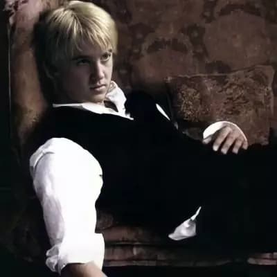Draco Malfoy thumbnail