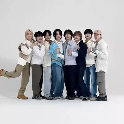 Stray Kids thumbnail