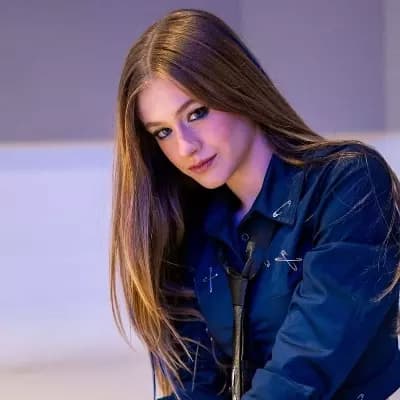 Lily thumbnail