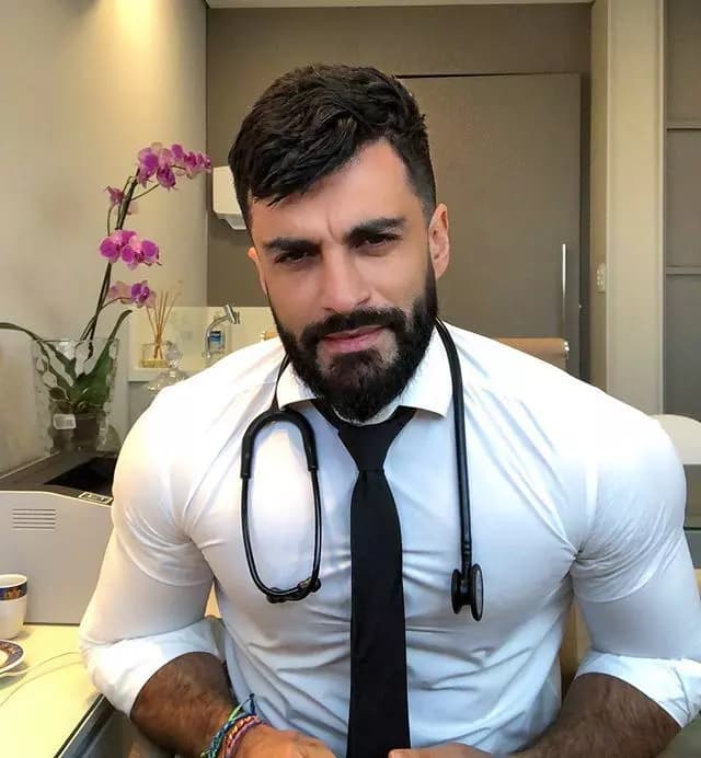 Dr. Vitor Lobo thumbnail