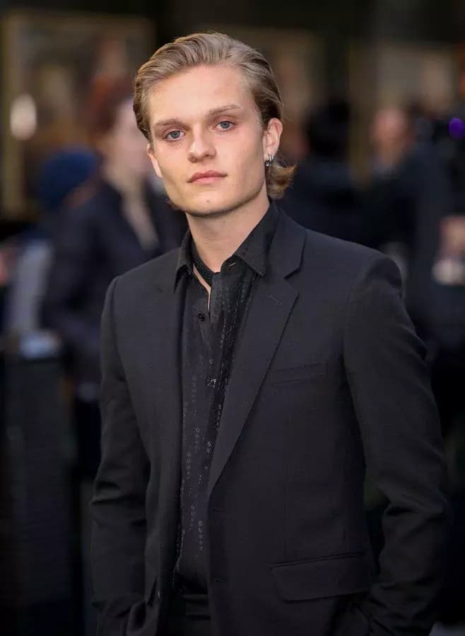 Tom Glynn-Carney thumbnail