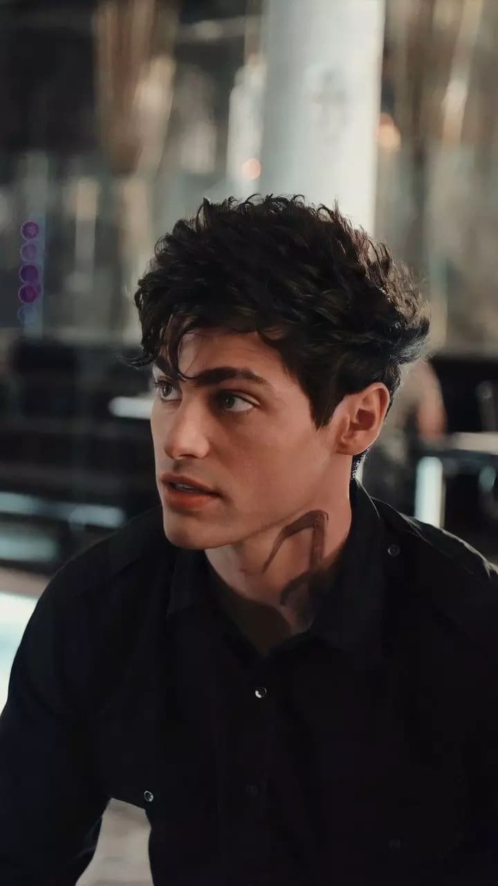 Alec lightwood  thumbnail