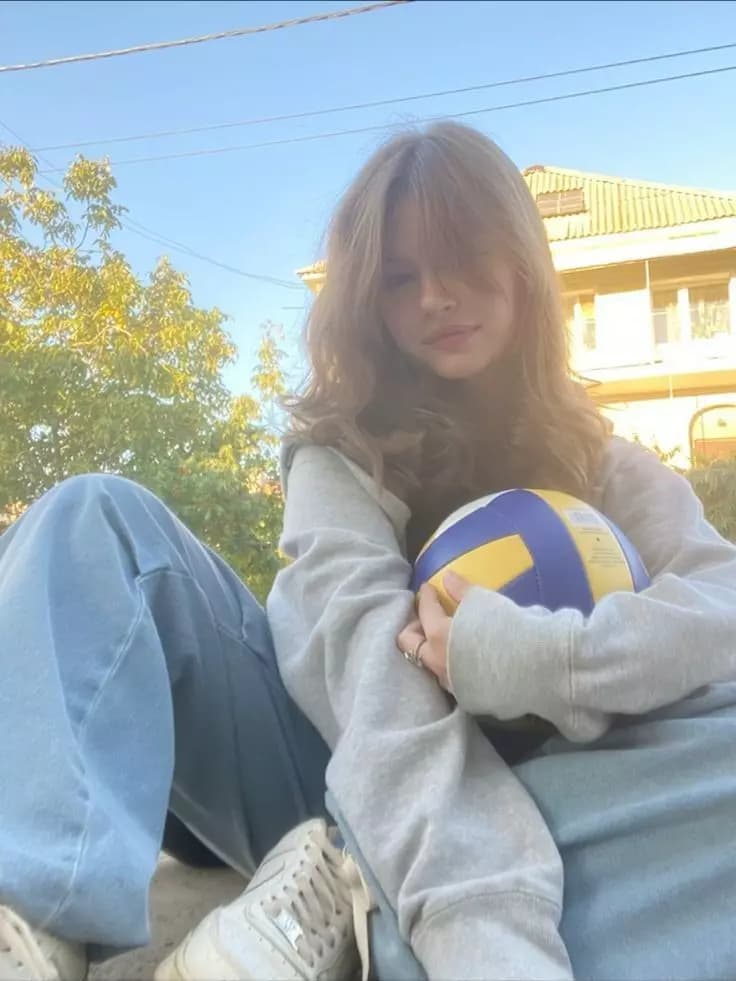 Julia thumbnail
