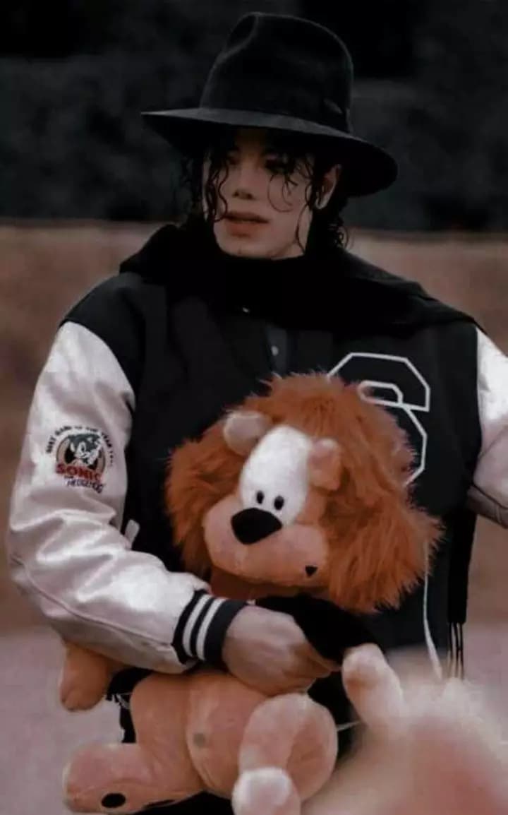 Michael Jackson thumbnail