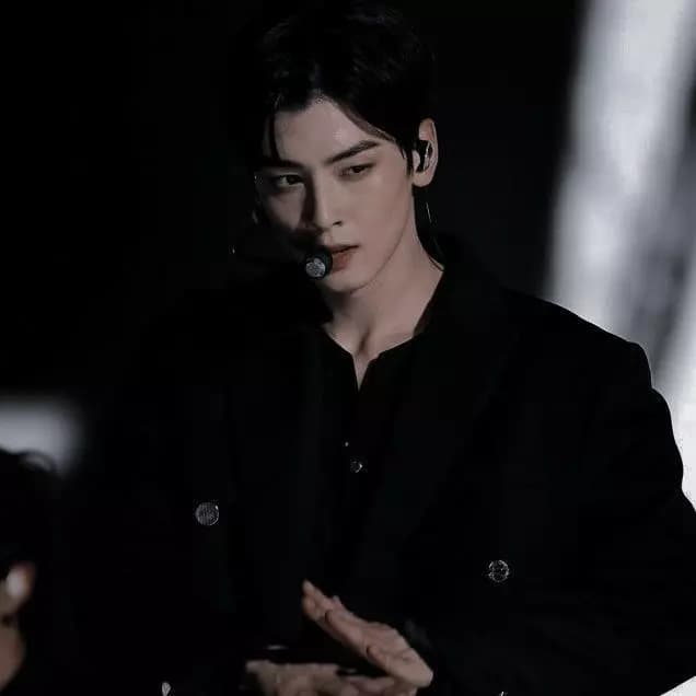 Cha eunwoo thumbnail