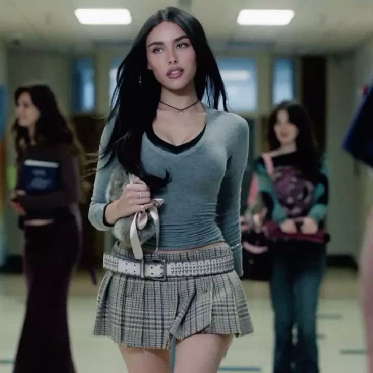 Madison Beer thumbnail
