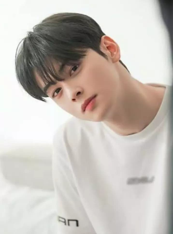 Cha Eun Woo thumbnail